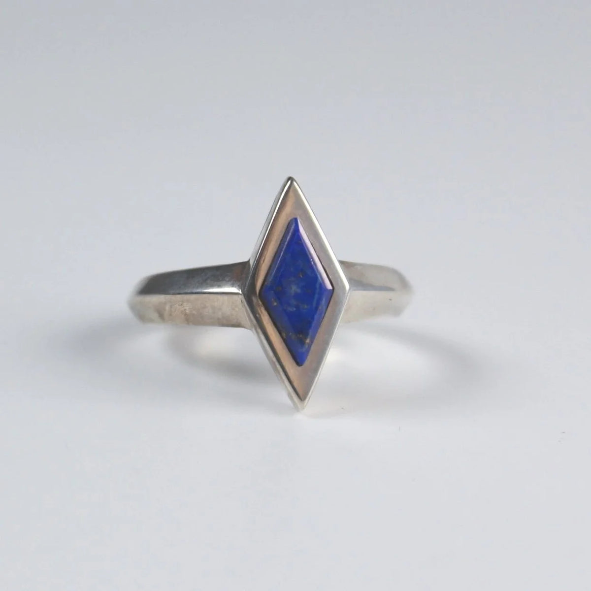 Sebastian Cilento - Solitaire - Royal Lapis