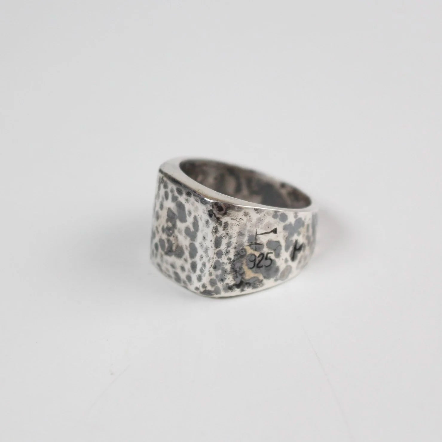 Gon Martin - Hammered Square Signet