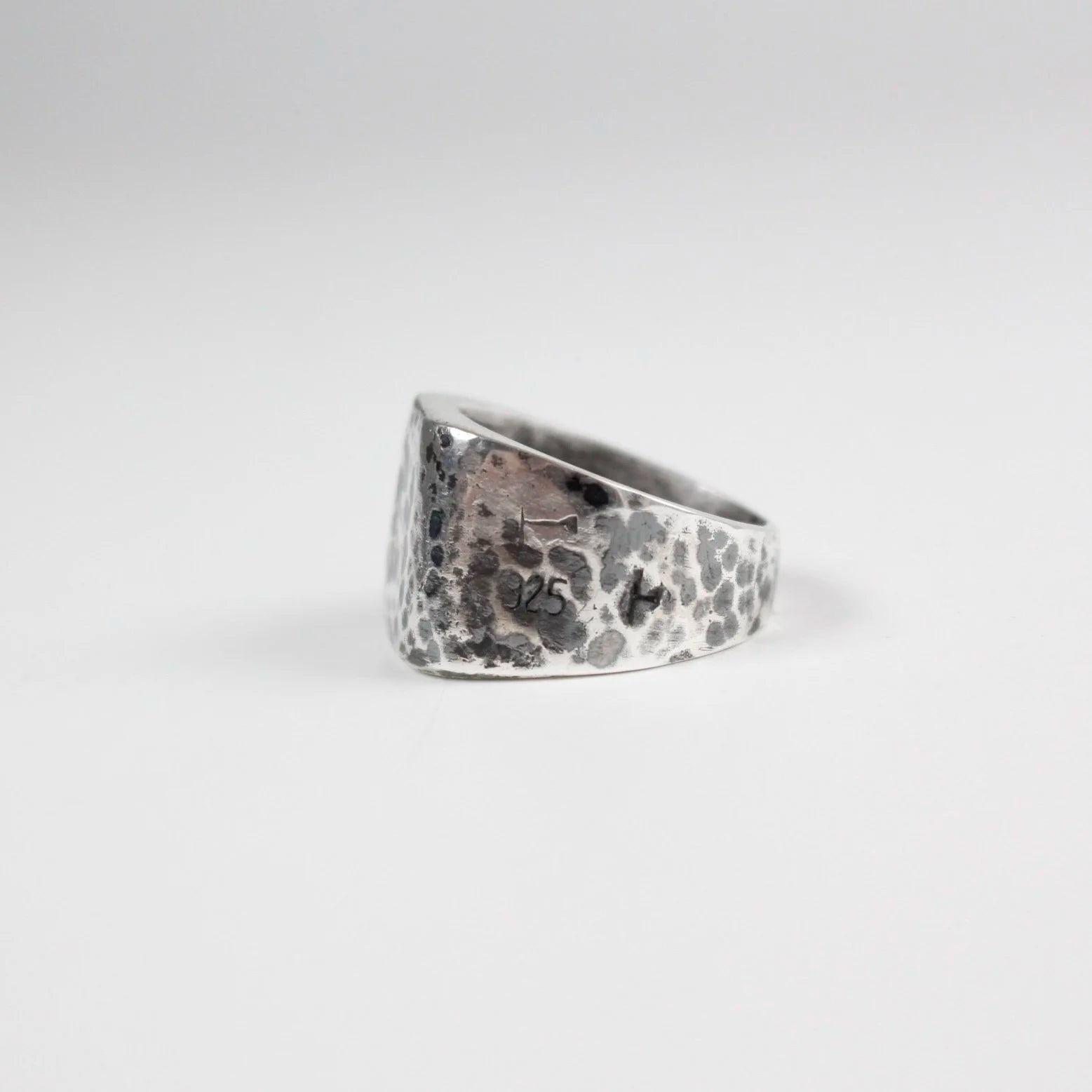 Gon Martin - Hammered Square Signet