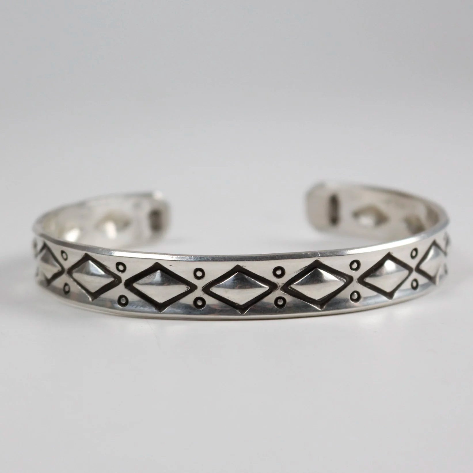 Sebastian Cilento - Diamonds and Circles Cuff