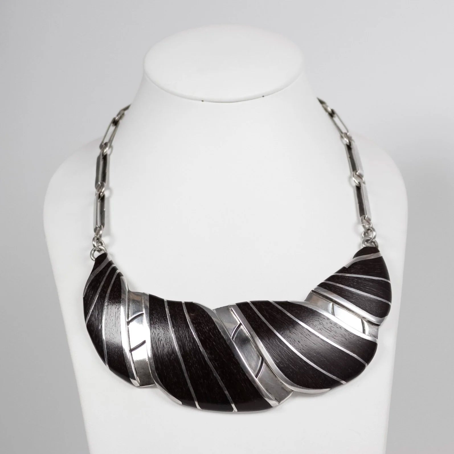 William Spratling - "Gola" Collar