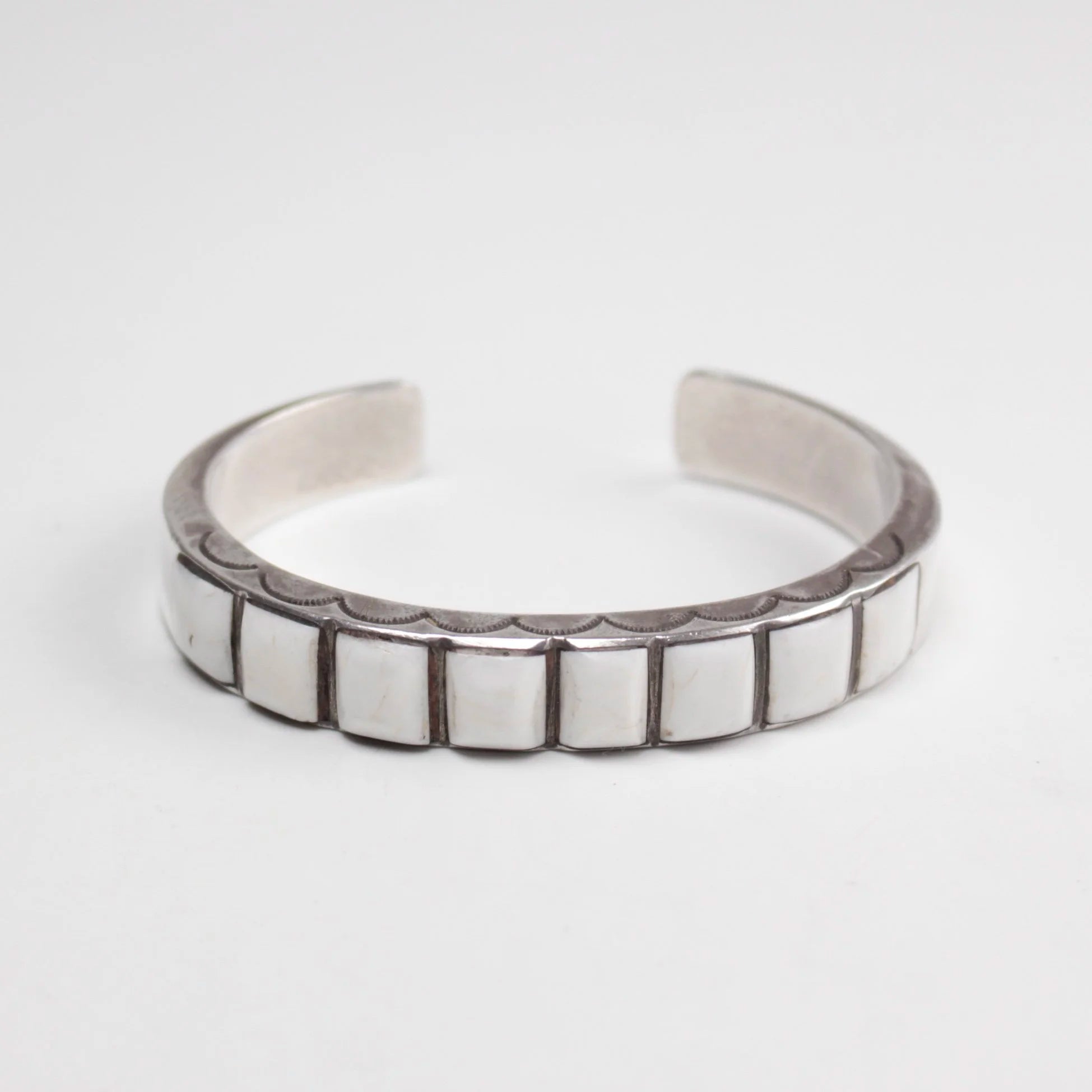 Vintage Zuni Clamshell Cuff