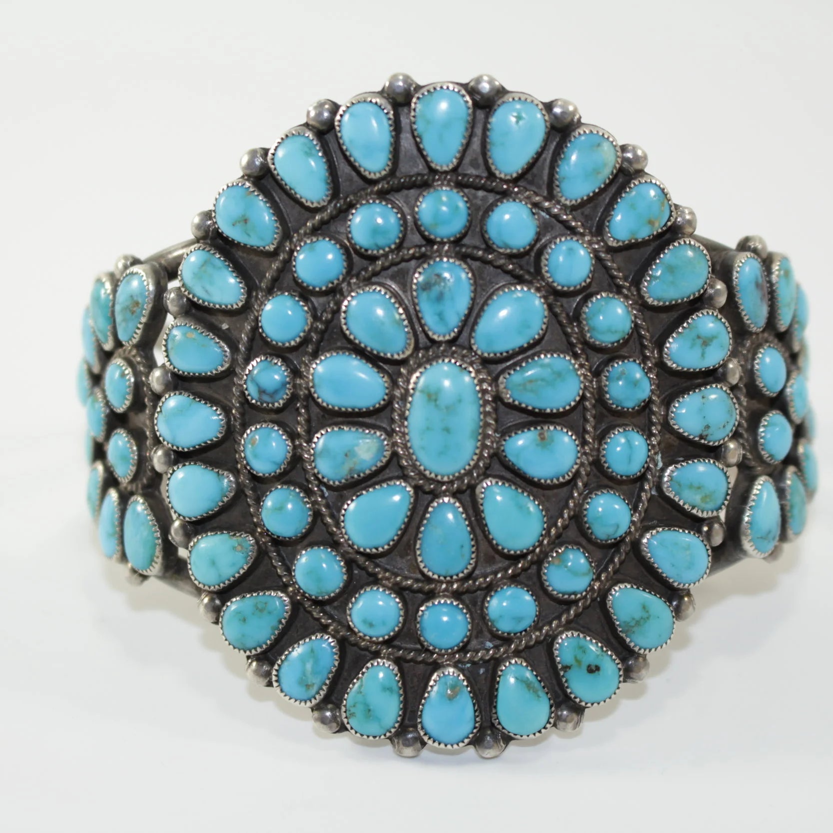 Zuni Vintage Cluster Cuff