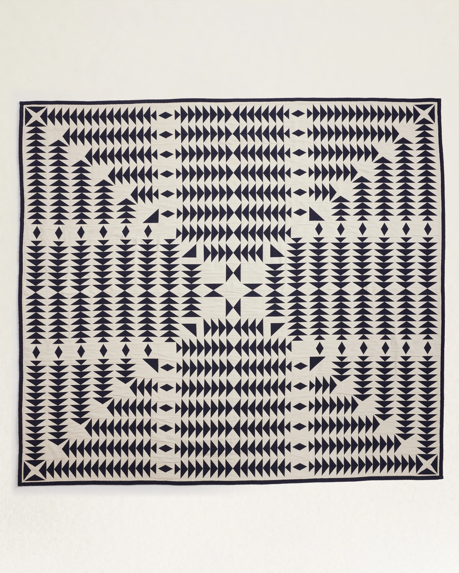Pendleton - Midnight Nova Organic Cotton Matelassé - Queen