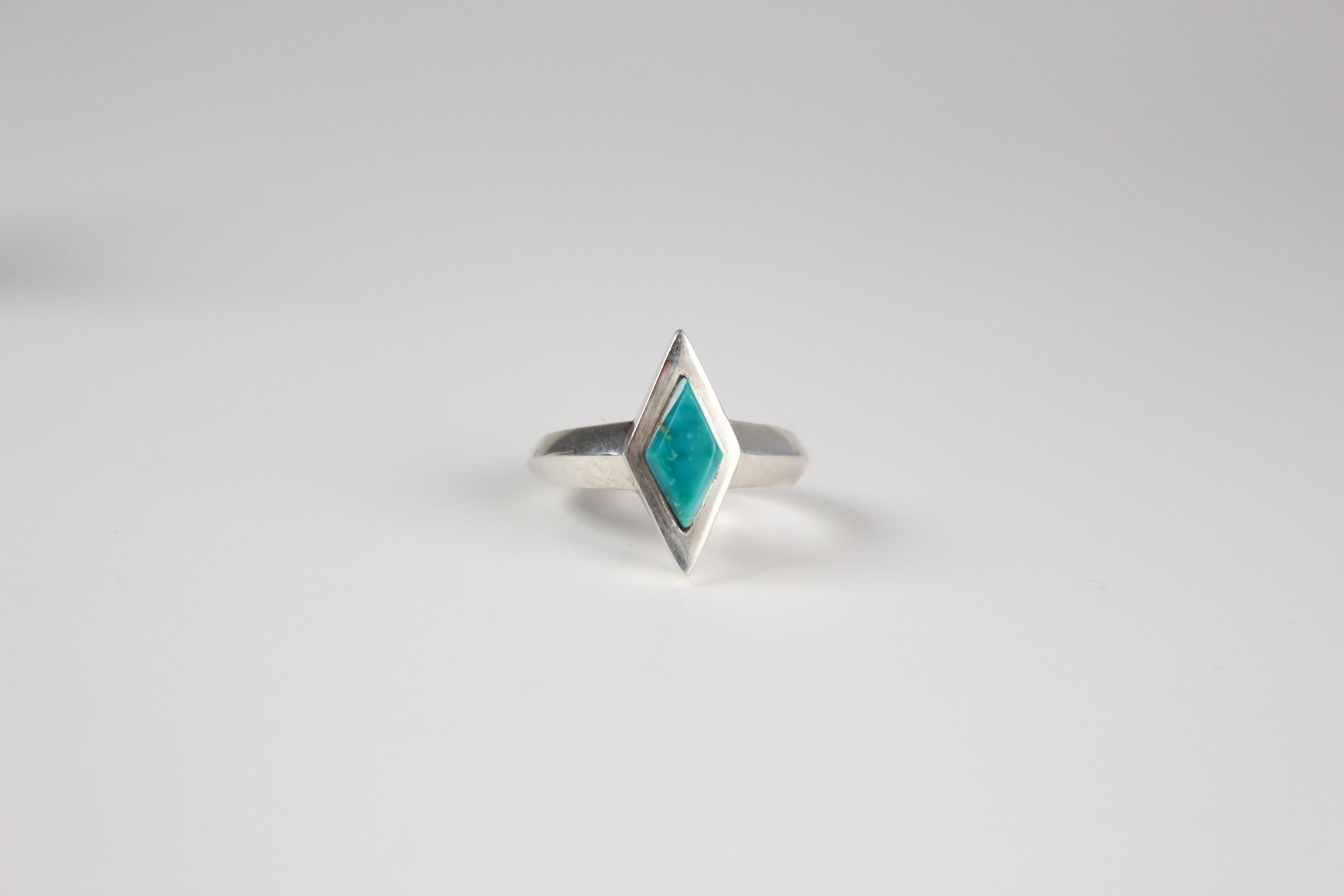 Sebastian Cilento - Solitaire - Lander Turquoise