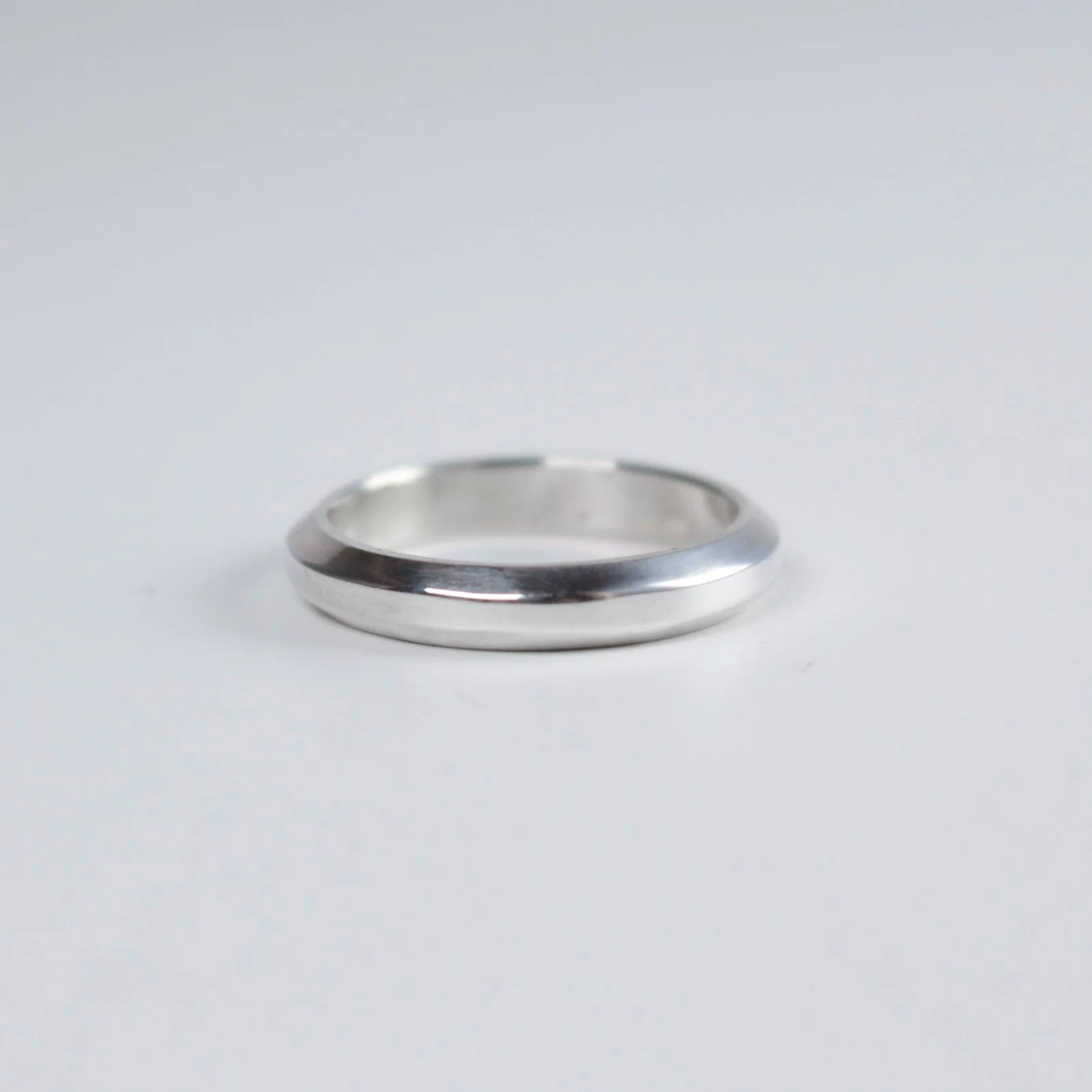 Sebastian Cilento - Thin Rail Ring
