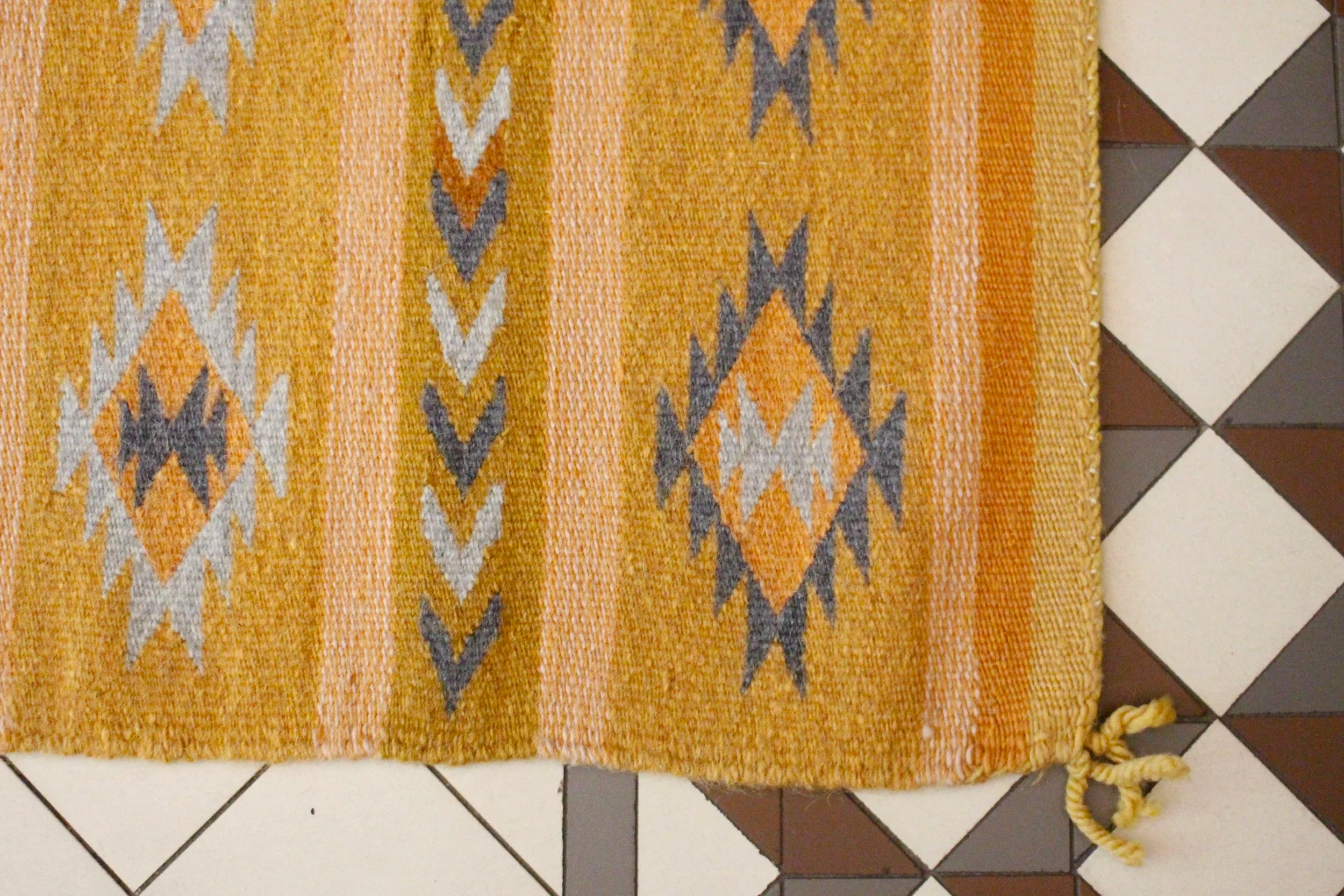 Crystal Rug 23"x 16"