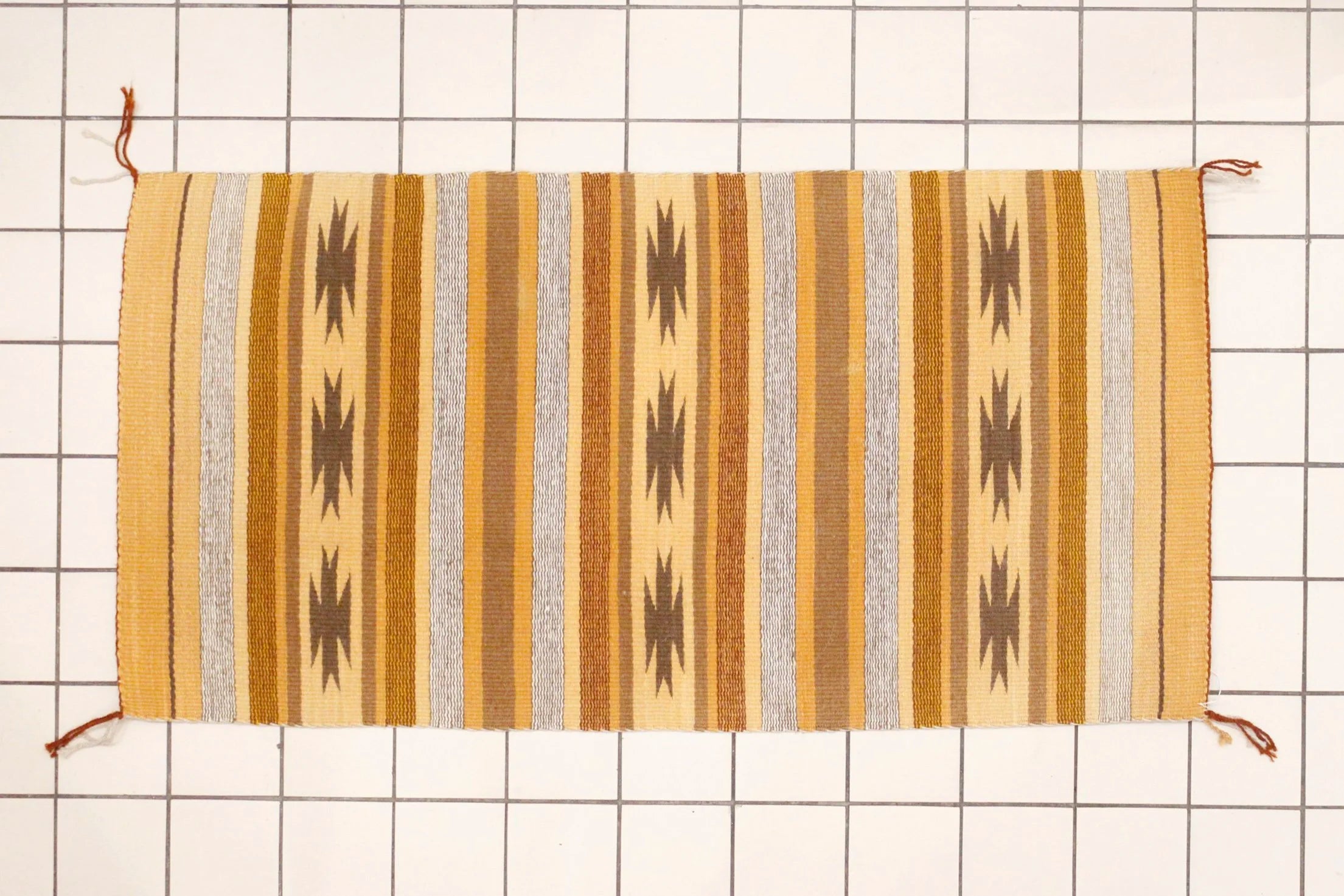 Crystal Runner 38.5" x 20"