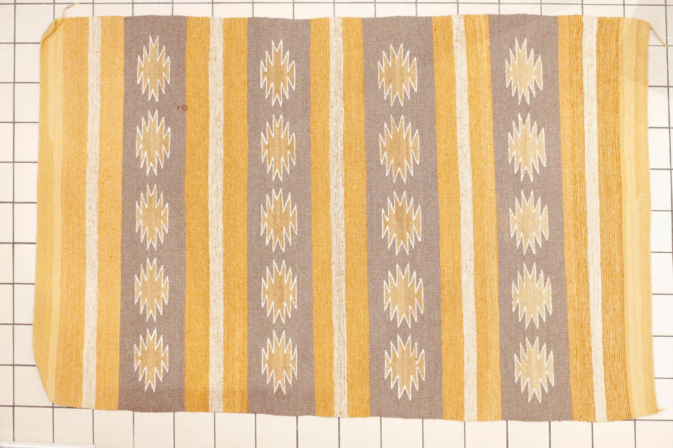 Crystal Rug 38" x 59"