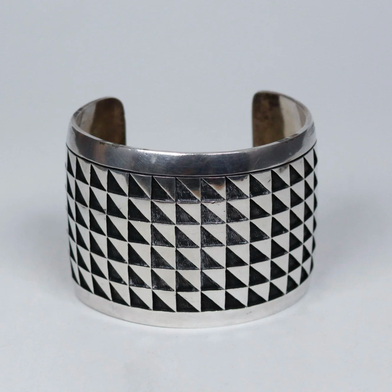 Vintage 1980's Hopi Cuff