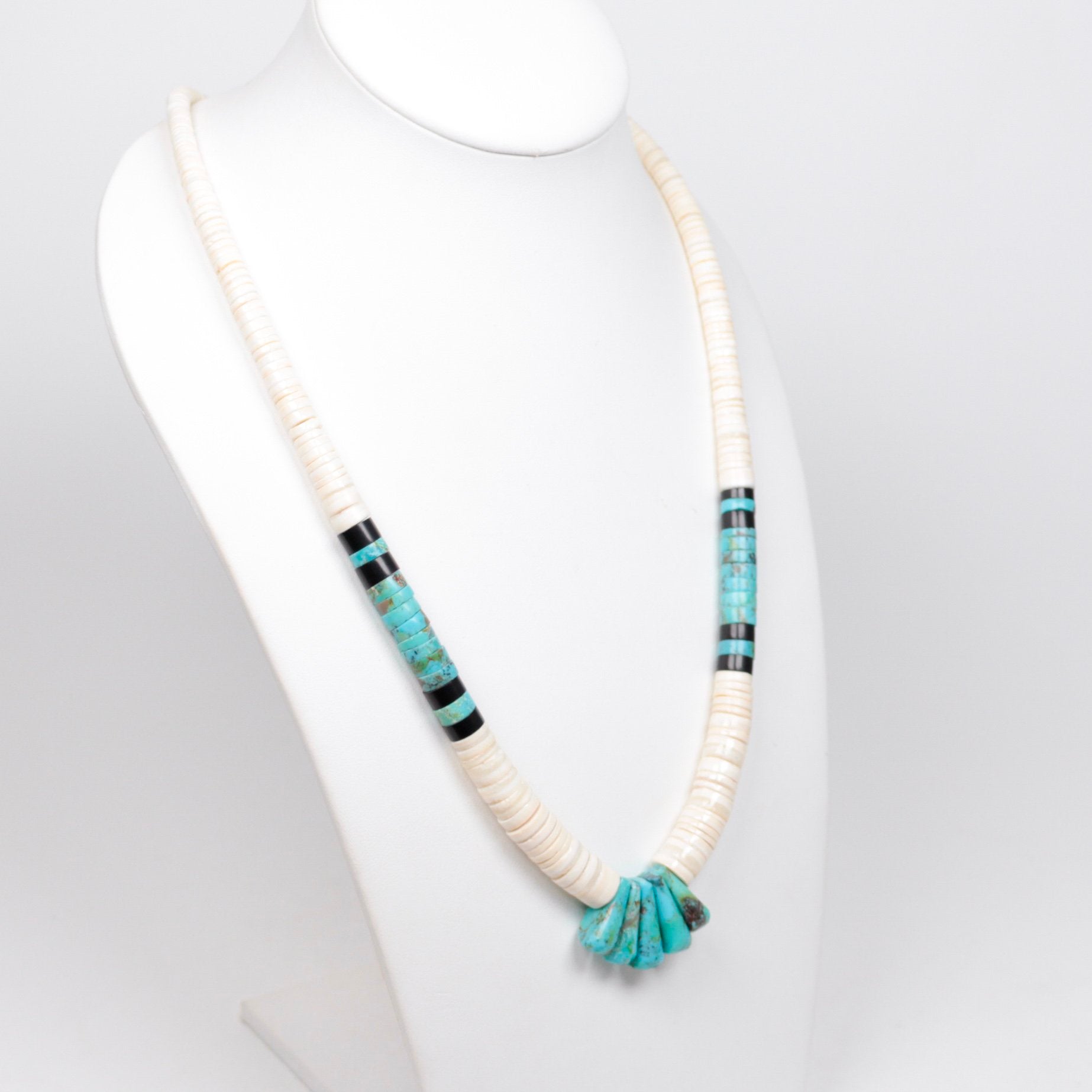 Kewa Clam Shell Jacla Necklace