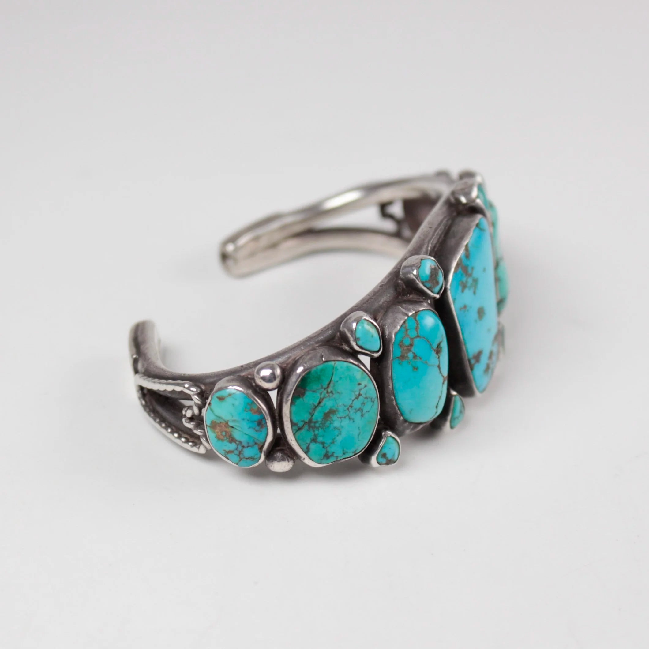 Early Pueblo Turquoise Inlay Cuff