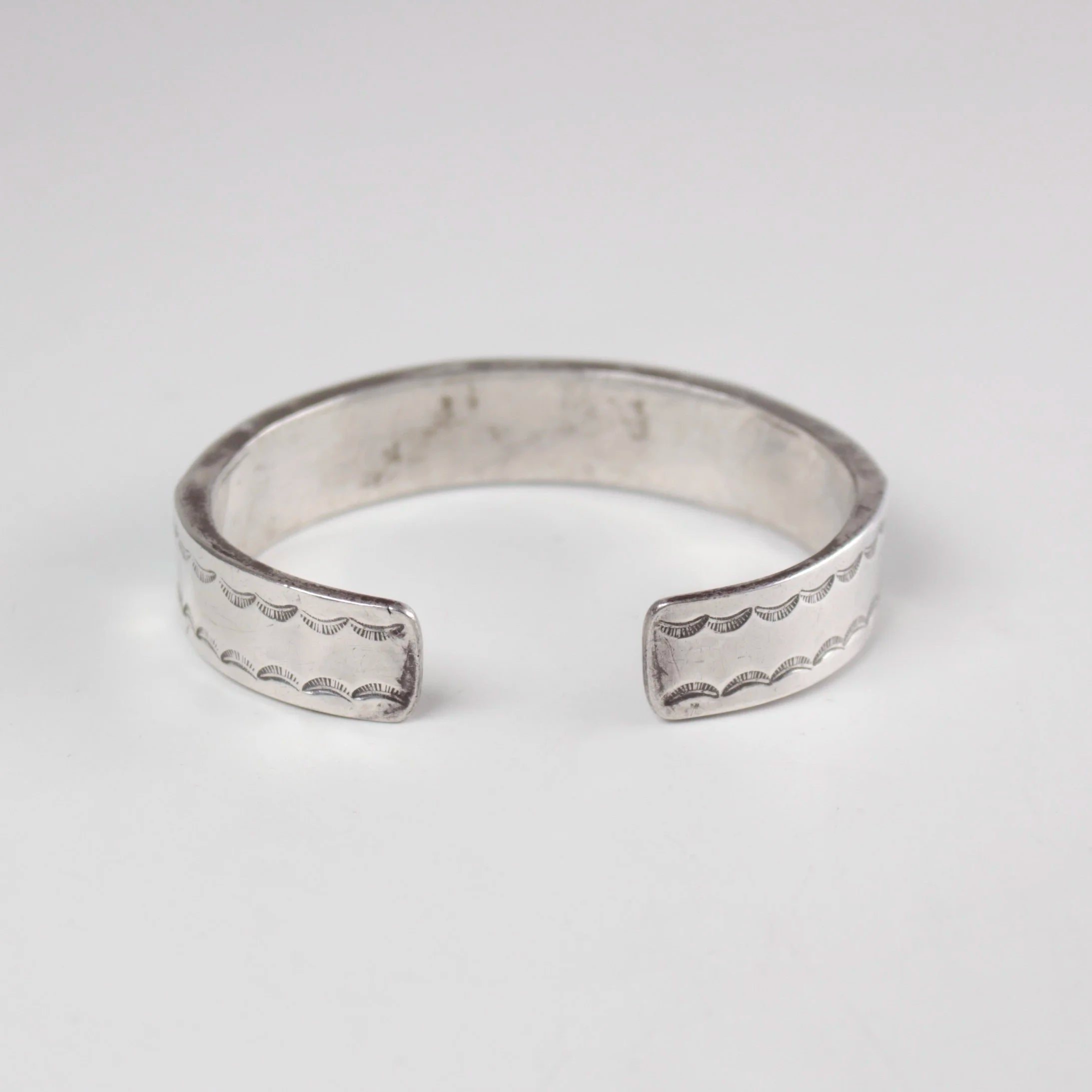 Vintage Zuni Inay Cuff