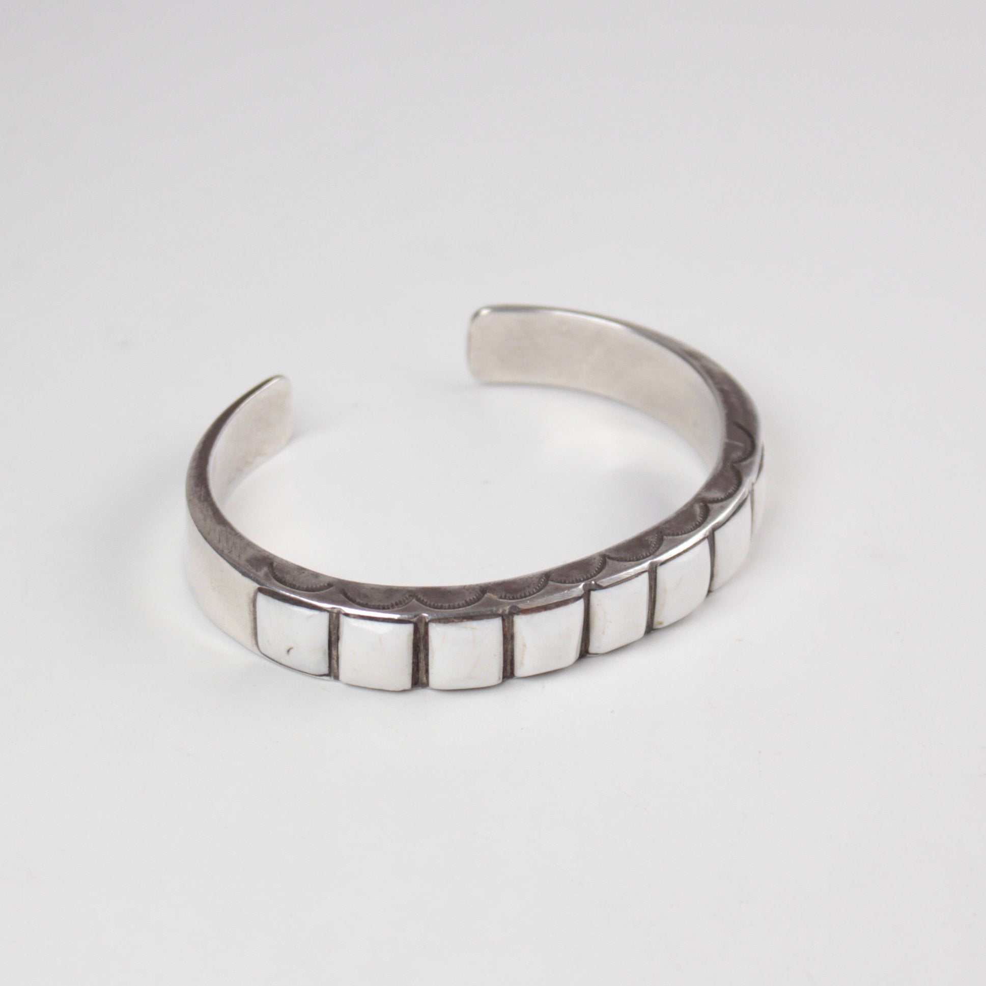 Vintage Zuni Clamshell Cuff