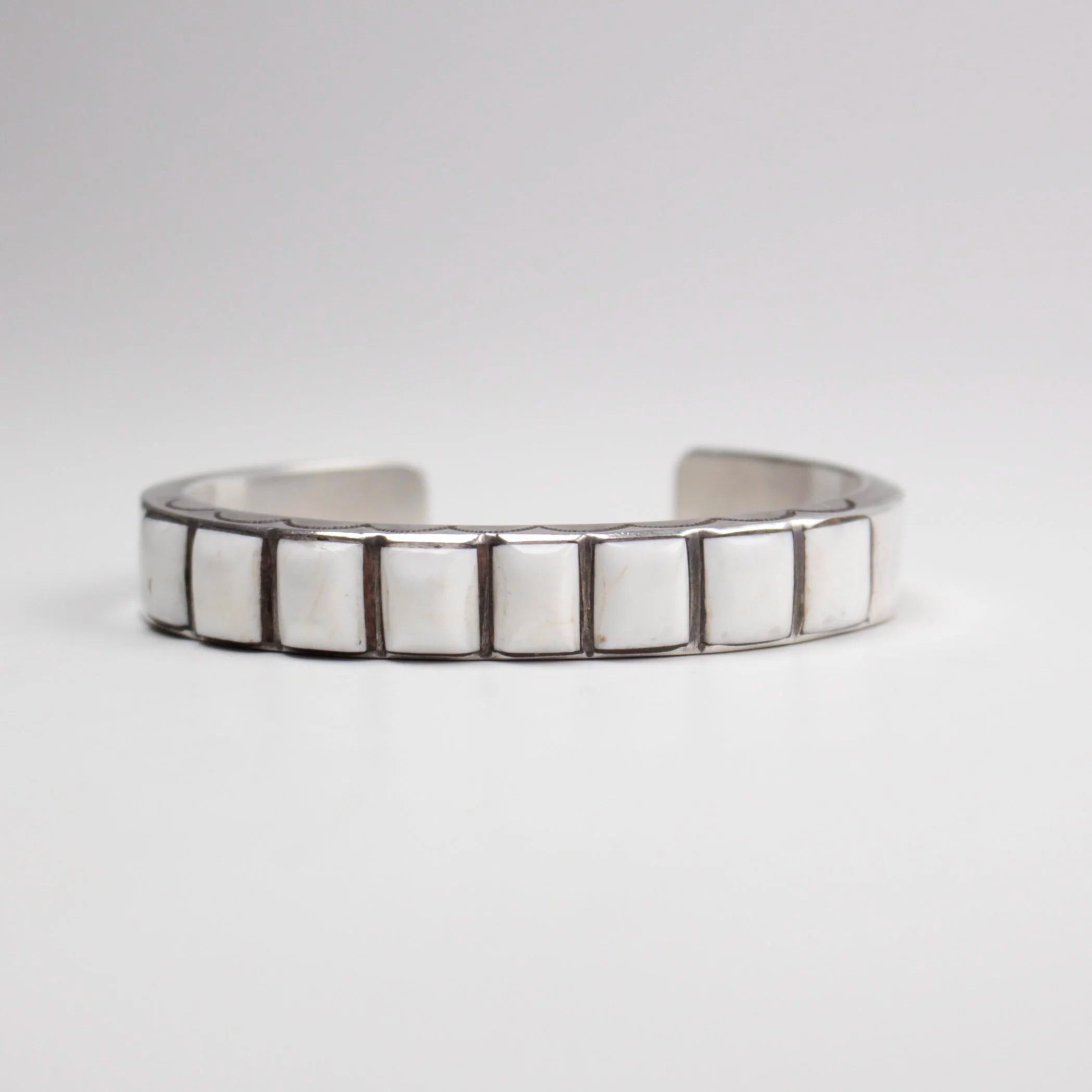Vintage Zuni Clamshell Cuff