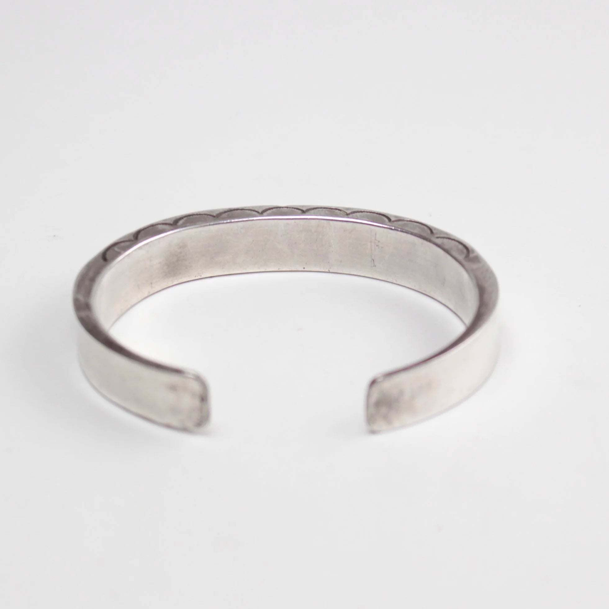 Vintage Zuni Clamshell Cuff