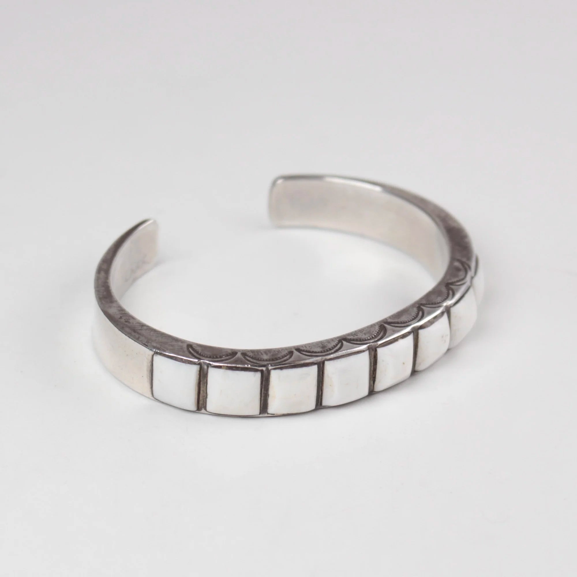 Vintage Zuni Clamshell Cuff