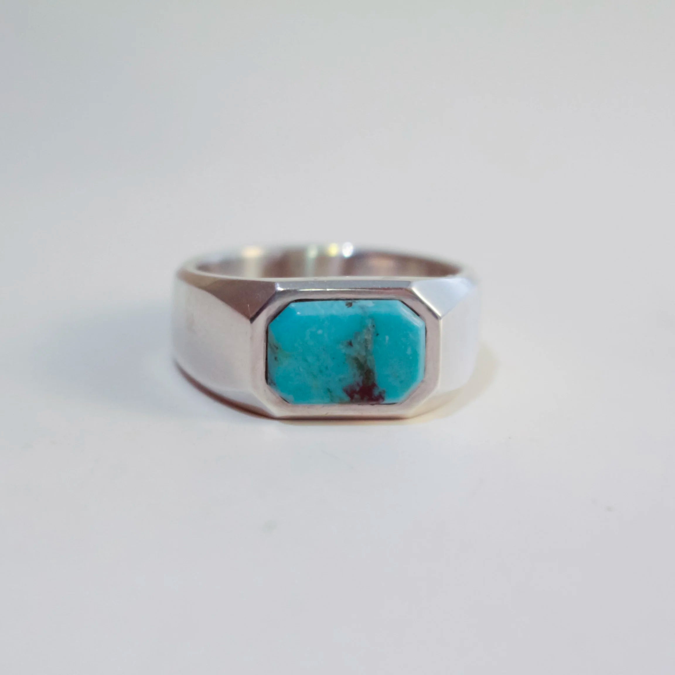 Sebastian Cilento - Narrow Brooklyn Signet - Red Mountain Turquoise