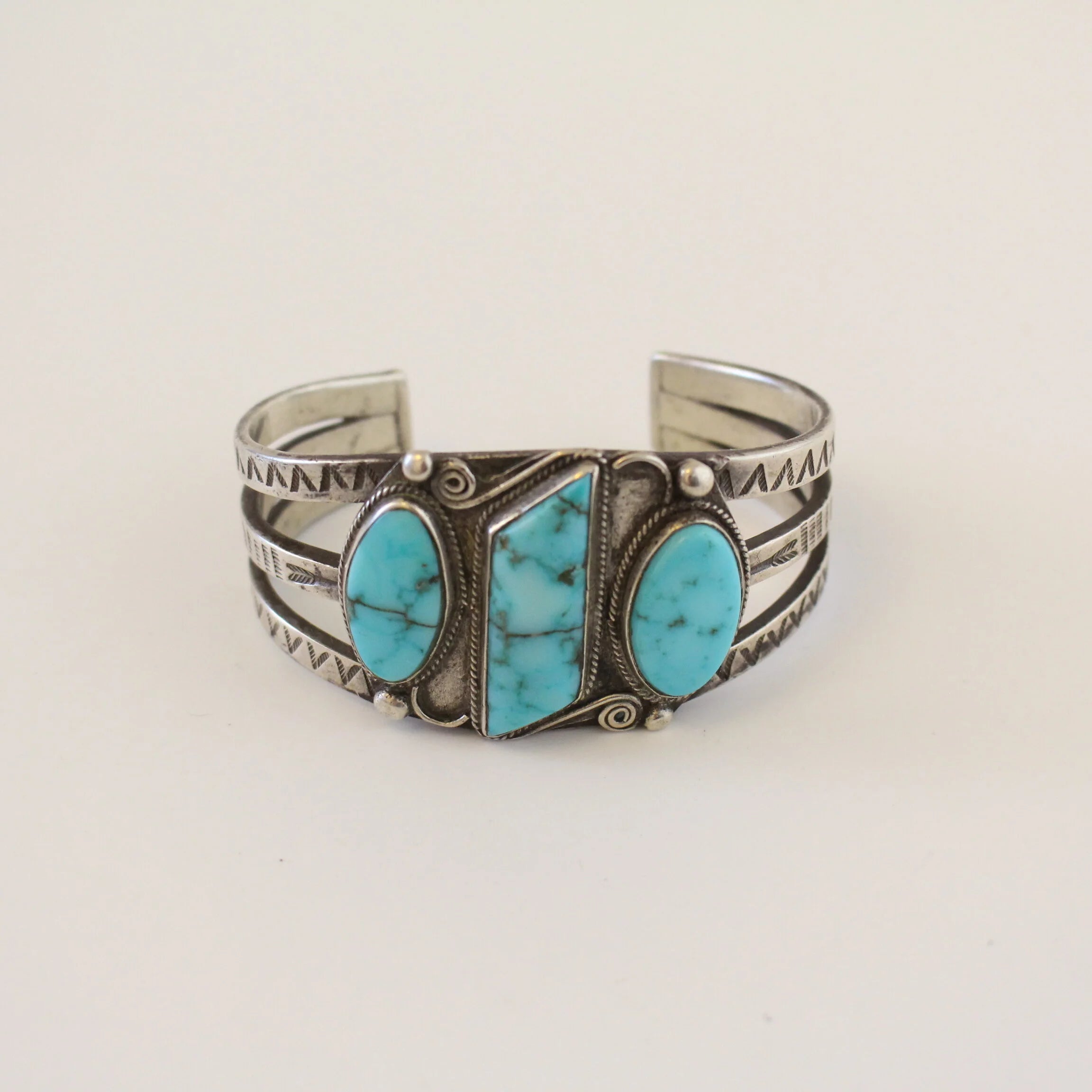 1940's Vintage Navajo 3 Stone Cuff