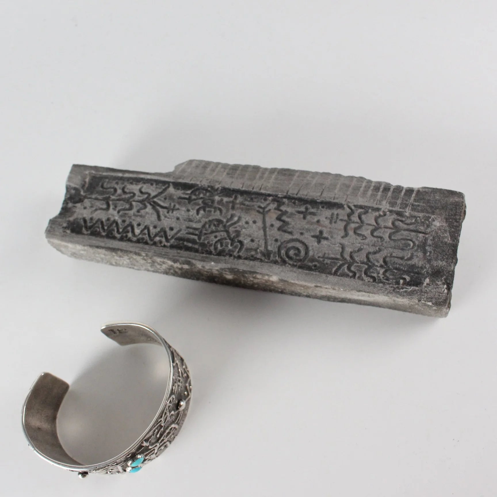 Sandcast Navajo Cuff w/ Tufa Mould