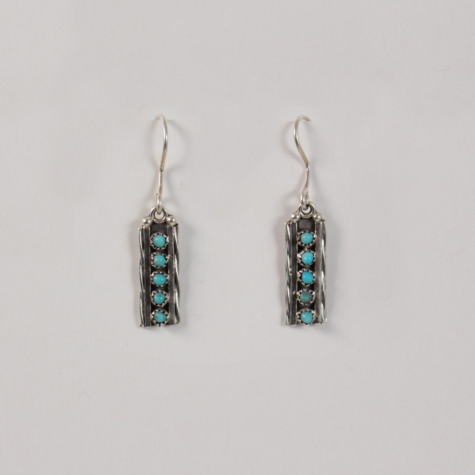 Zuni Petit Point Drops